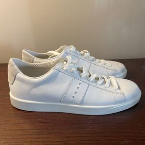 ECCO Z1876* Womens White Leather Street Lite Retro Sneaker Size 10.5 (41)